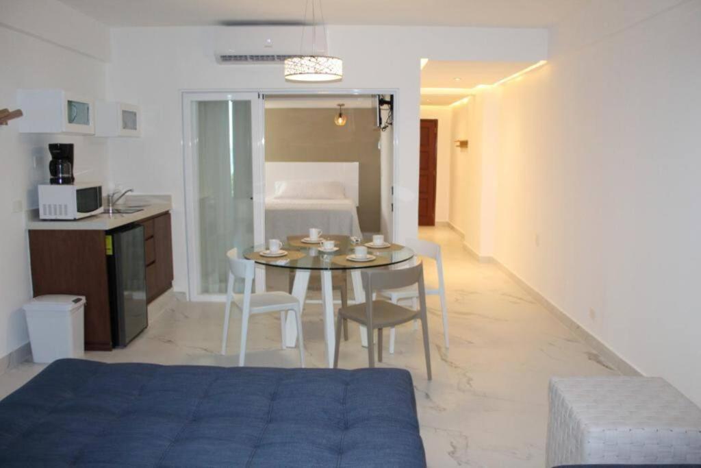 Beach Front Renewed Apartment Канкун Экстерьер фото